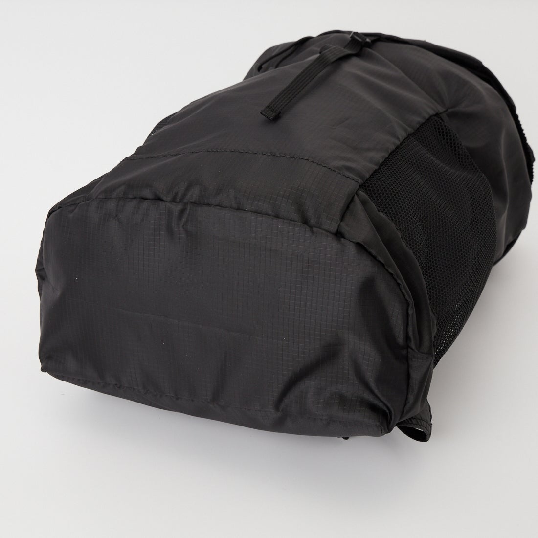 CARIBOU Mountaineering [カリブーマウンテニアリング] 別注 ポケッタブルライトウエイト バックパック [CB24-AC-IN6-JF] BLACK