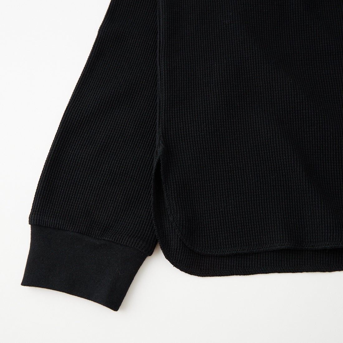 amne [アンヌ] ワッフル タートルネックTシャツ [AMN-CS-101] BLACK