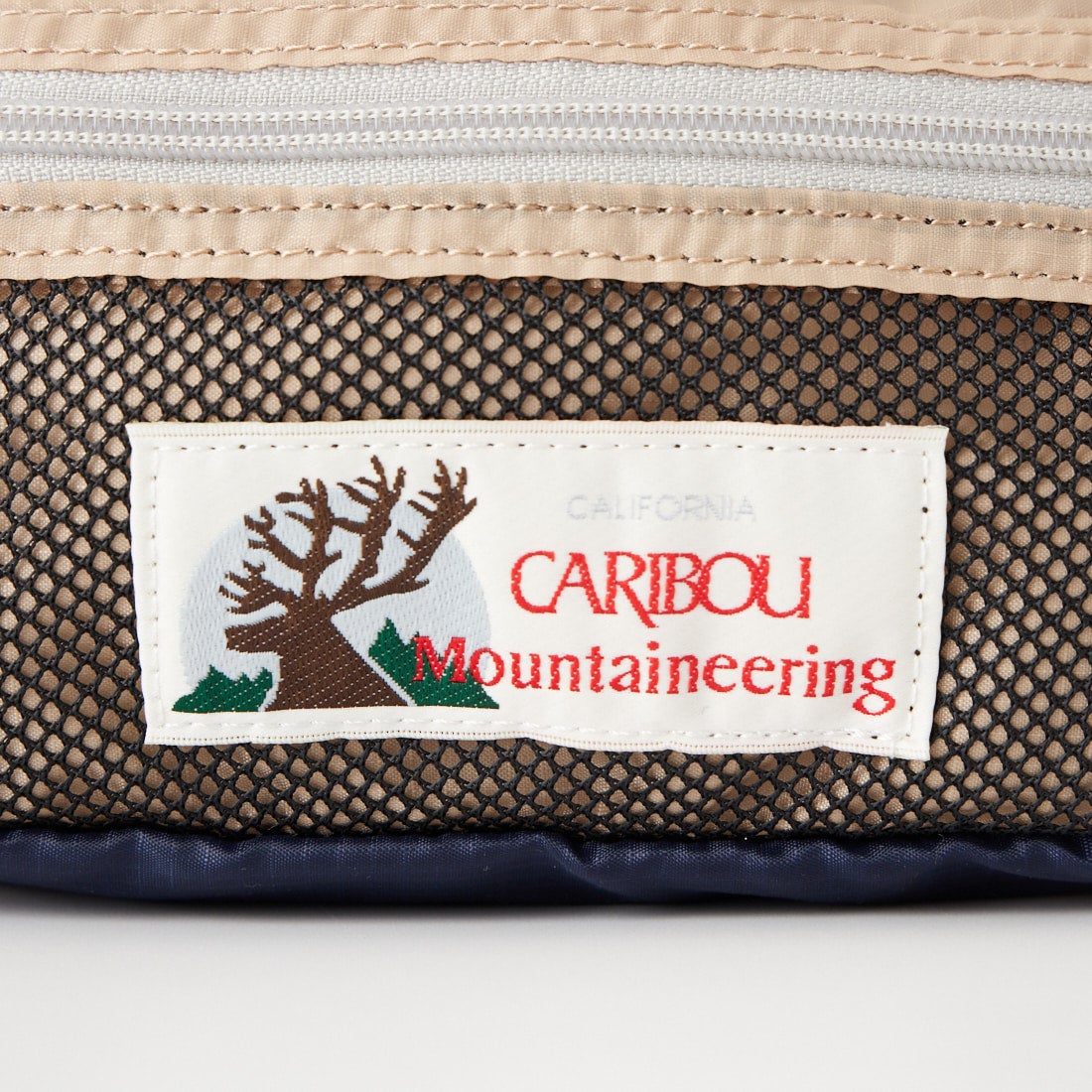 CARIBOU Mountaineering [カリブーマウンテニアリング] 別注 ポケッタブルライトウエイト ウエストバッグ [CB22-AC-IN6-JF] MULTI