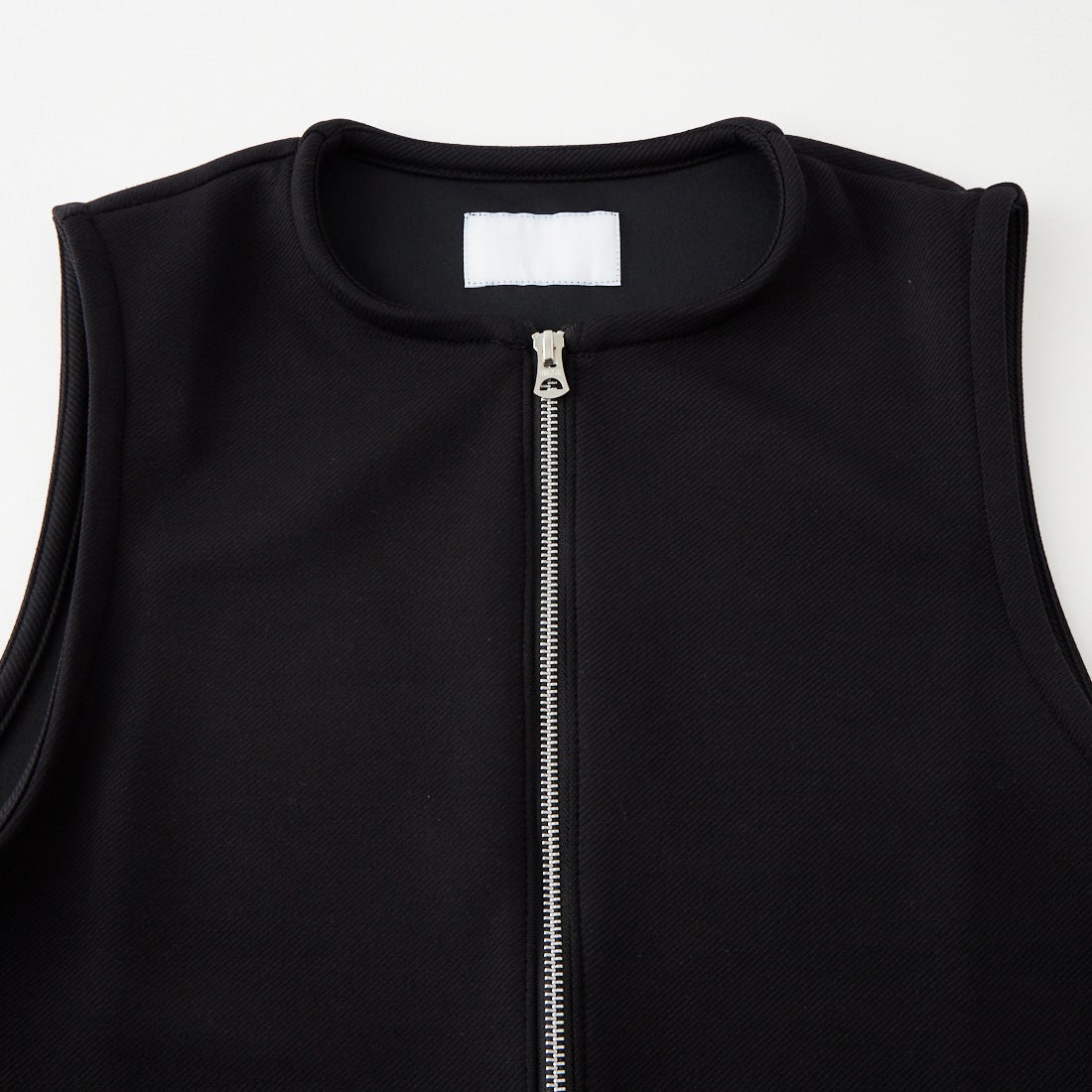 Commencement [コメンスメント] MOCHI ロングベスト [C-347] BLACK