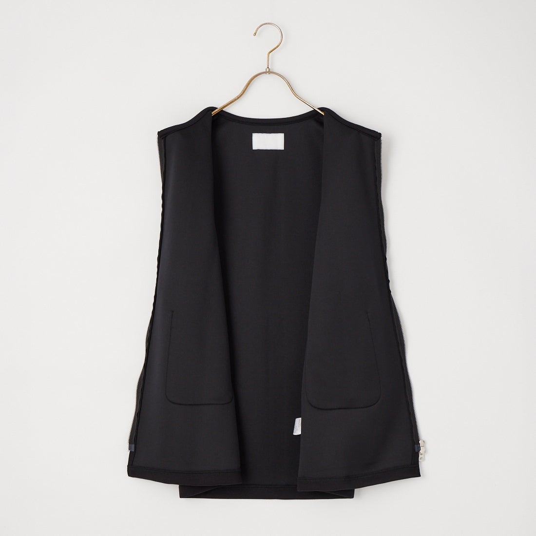 Commencement [コメンスメント] MOCHI ロングベスト [C-347] BLACK