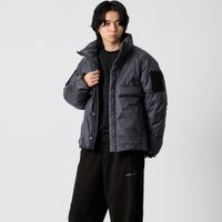 SMOKE BLK&&モデル身長：177cm 着用サイズ：L&&