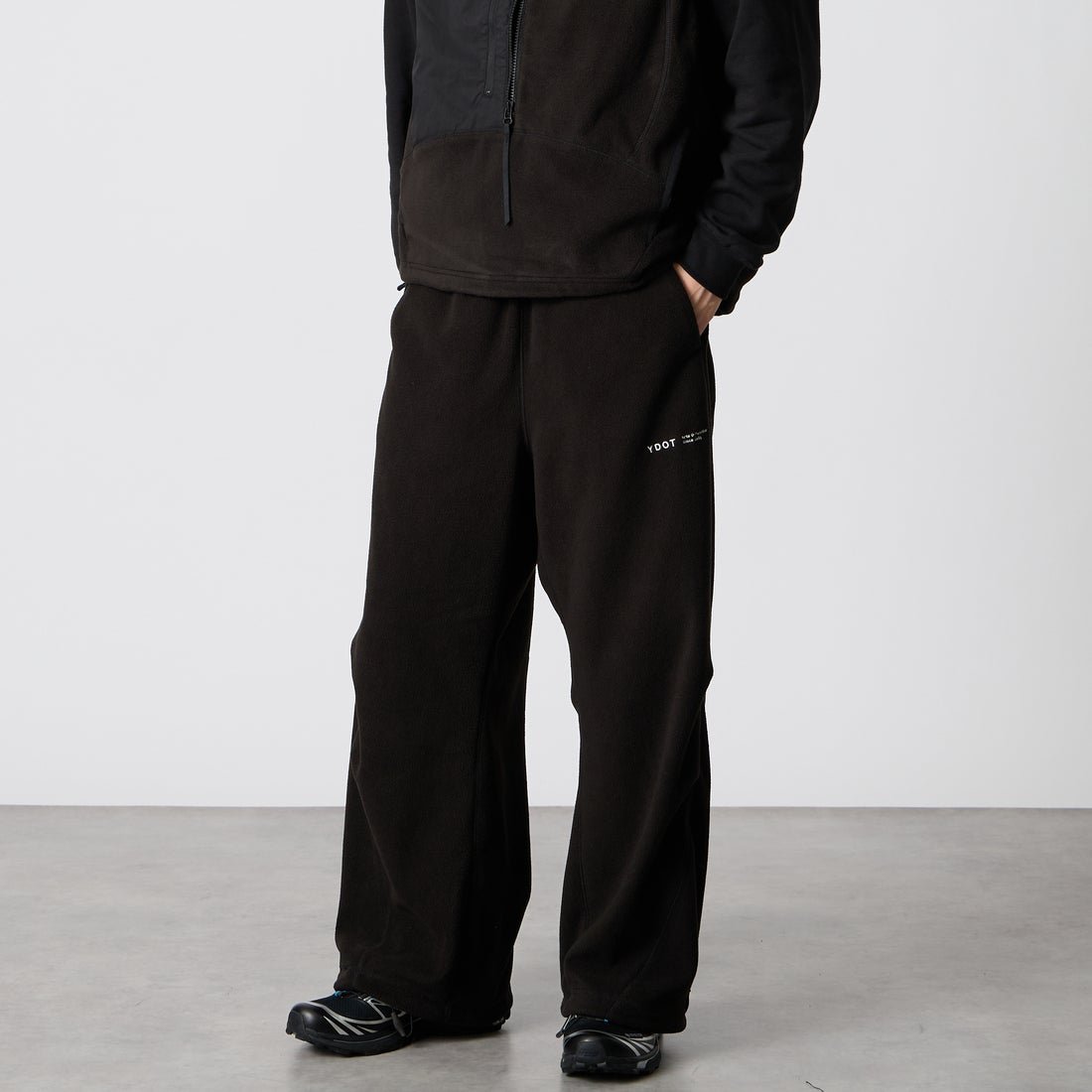 YDOT [ワイドット] テックフリース サークルバギーパンツ [YU61802] BLACK &&モデル身長：177cm 着用サイズ：M&&