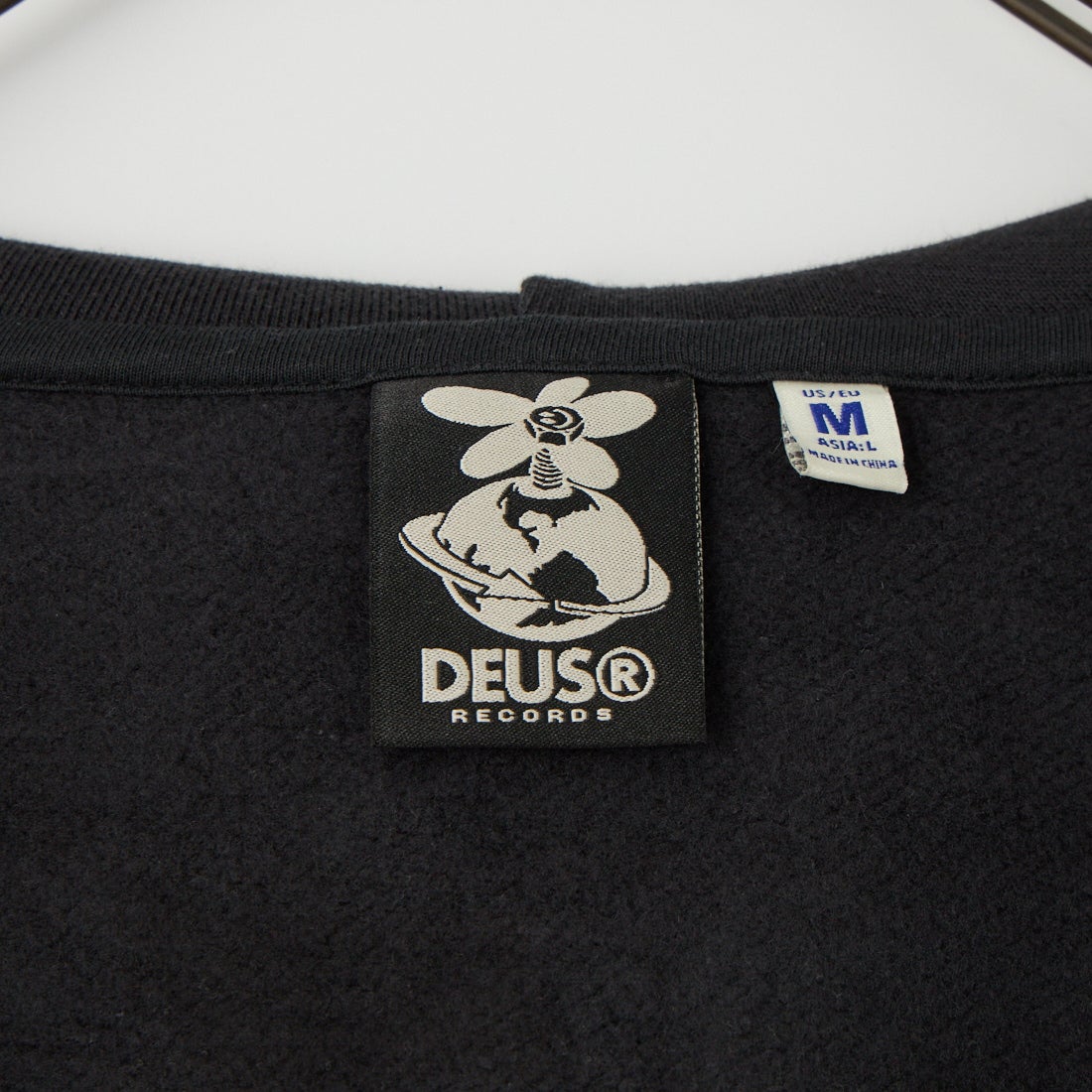DEUS EX MACHINA [デウス エクス マキナ] STRATA ジップフーディー [D263UZH131] BLACK