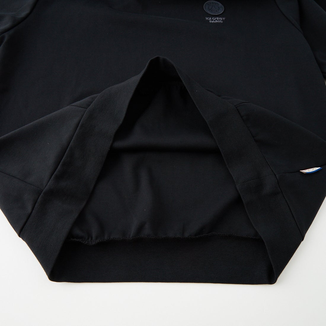 PARIS SAINT-GERMAN [パリ・サンジェルマン] プルオーバー スウェットフーディー [PS0626FW0001] BLACK