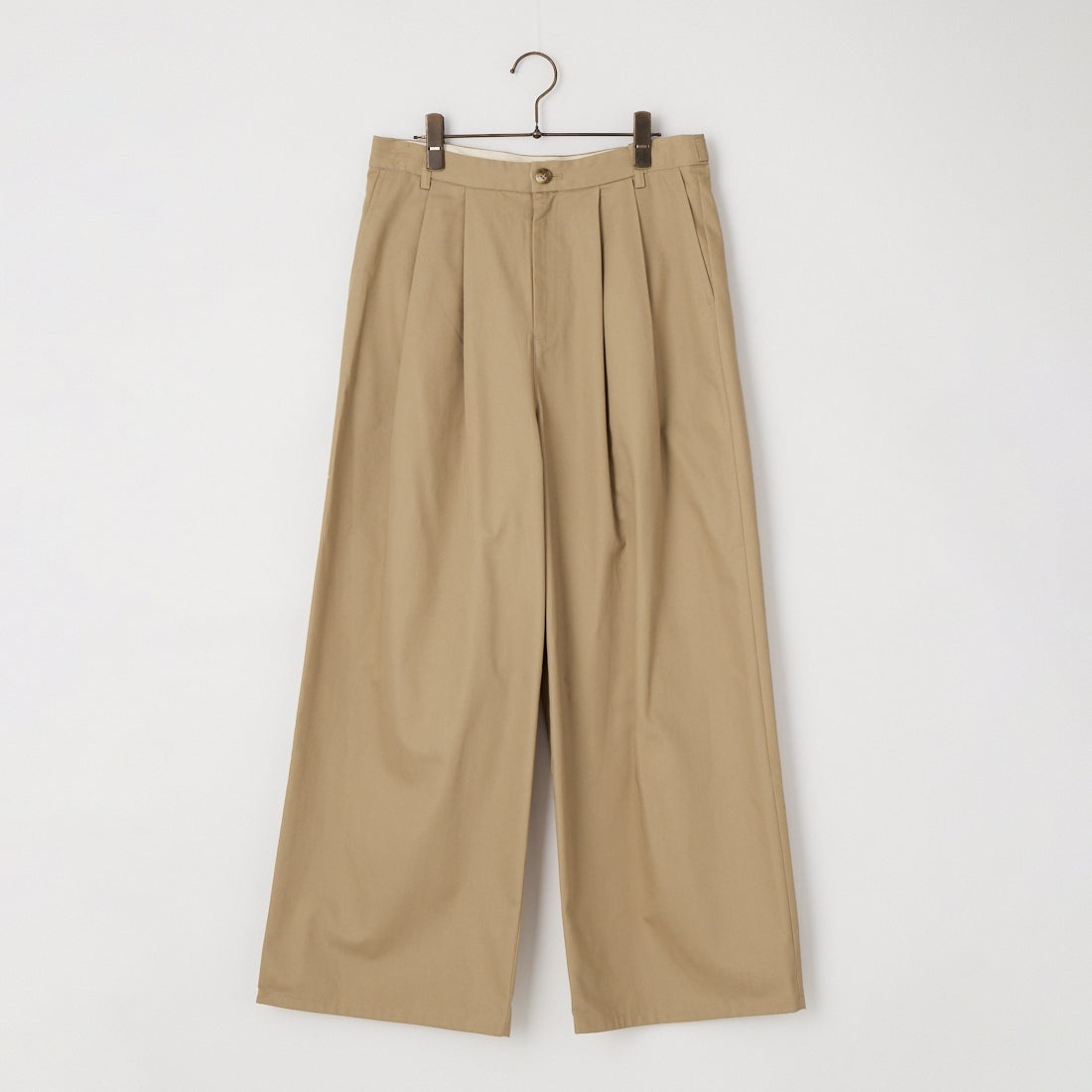 20 BEIGE