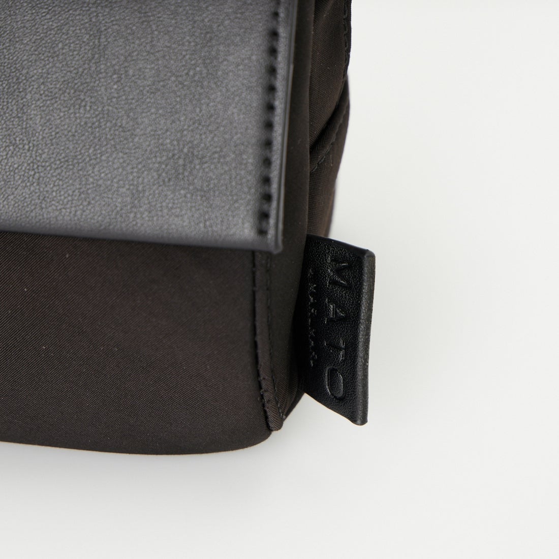 MATO by MARLMARL [マトーバイマールマール] ドリンクポケット付きボディバッグ [MORPH-BODY-BAG] BLACK