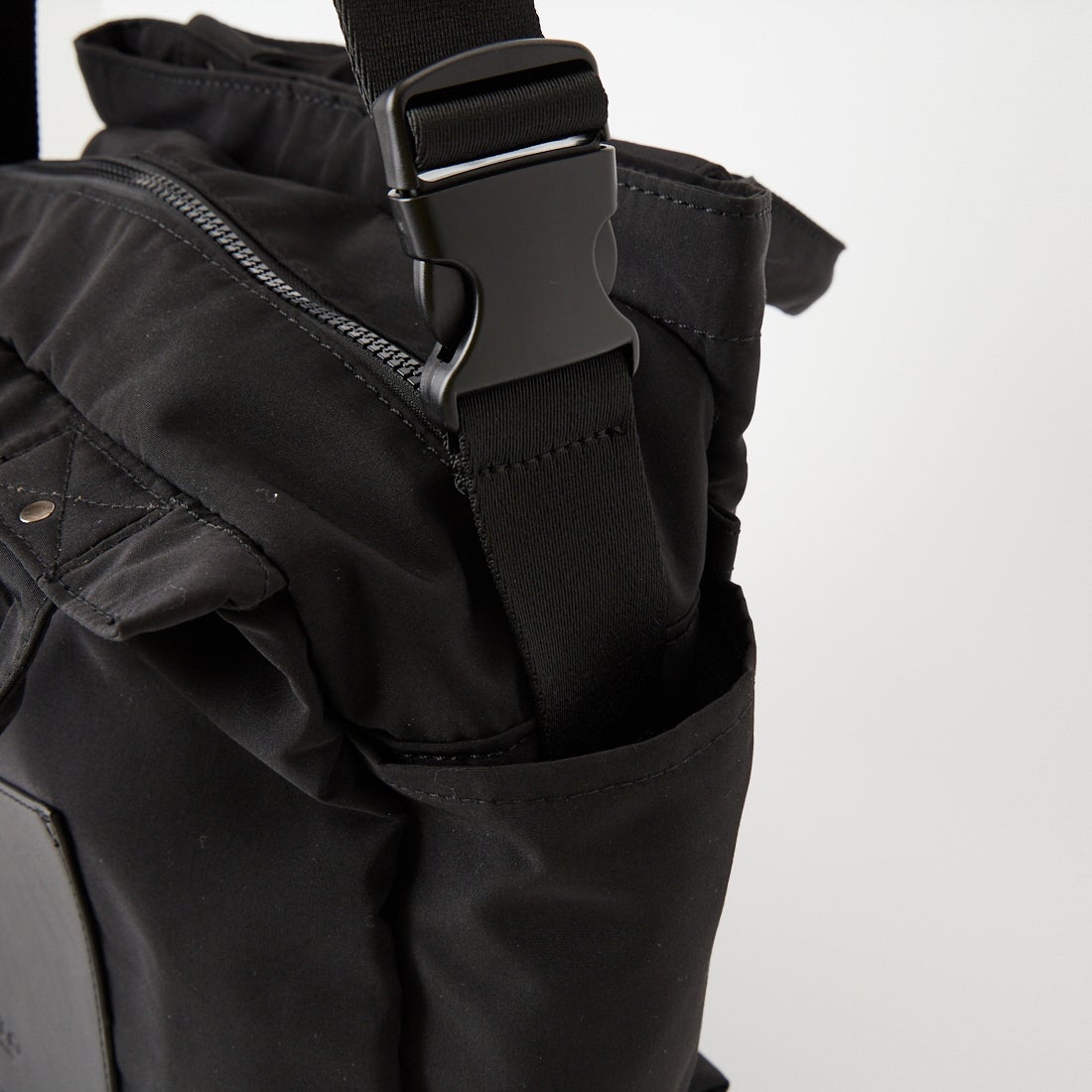 MATO by MARLMARL [マトーバイマールマール] 天ファスナー付き防水ペアレンツトートバッグ M [DOLLY-TOTE-BAG-M] BLACK