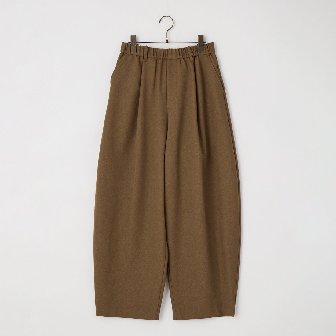 44 BROWN