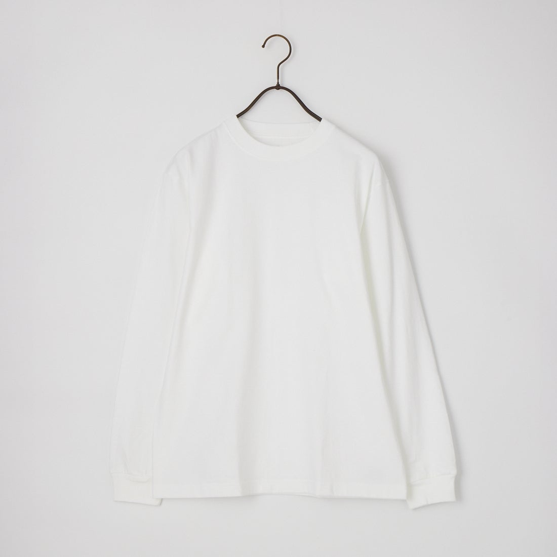 010 WHITE