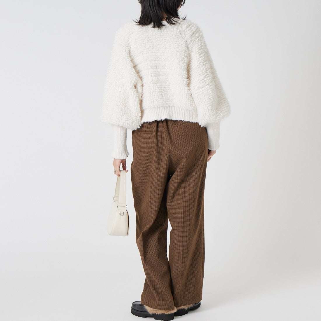 Noir Fabrik [ヌワールファブリック] 2WAYチャンキーニットカーディガン [12695-WG] IVORY &&モデル身長：162cm 着用サイズ：F&&