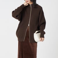 BROWN&&モデル身長：162cm 着用サイズ：38&&
