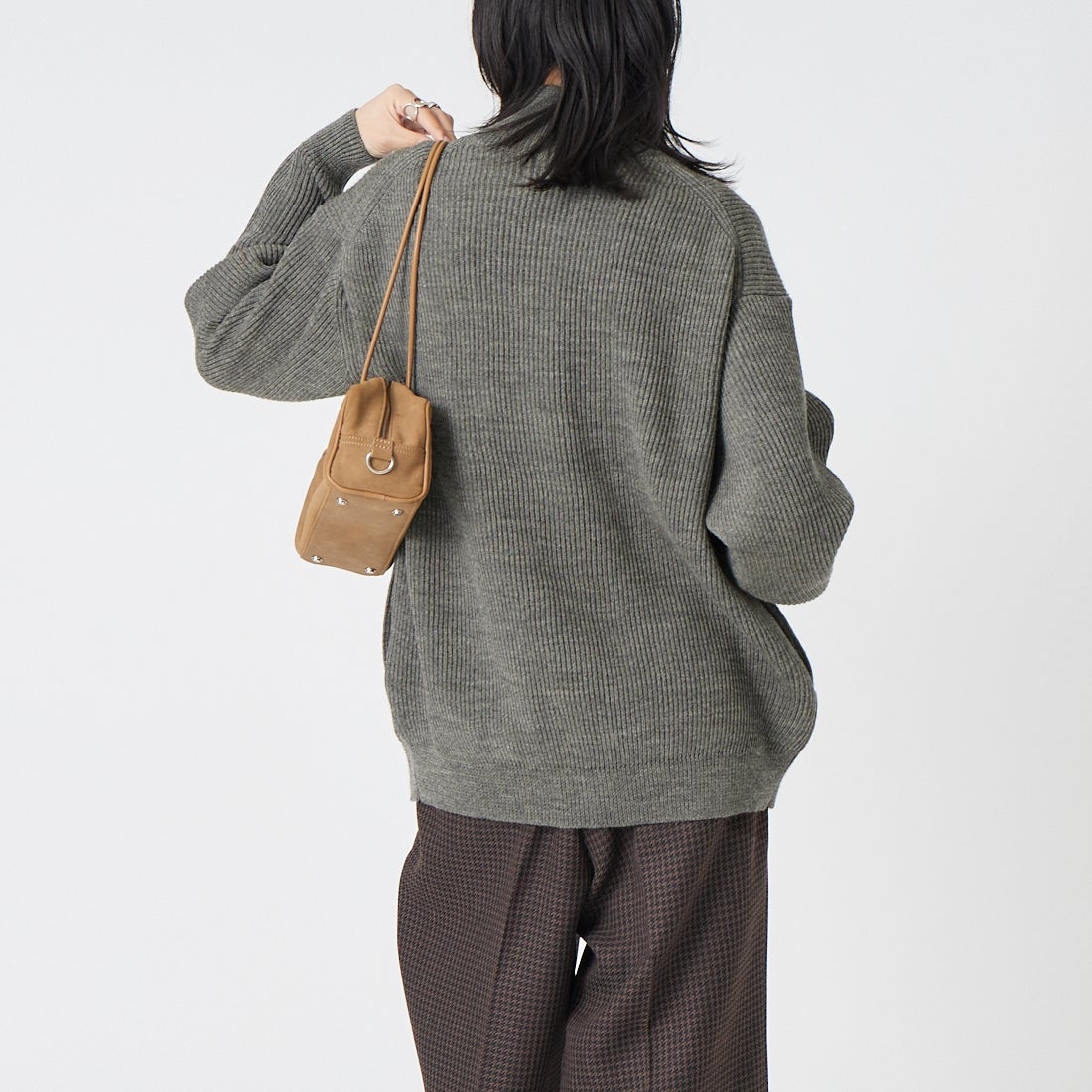Vincent et Mireille [ヴァンソン エ ミレイユ] 別注 ドライバーズニットセーター [VM262IN13021-JF] GRAY &&モデル身長：162cm 着用サイズ：38&&