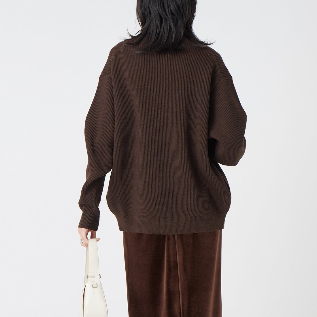 Vincent et Mireille [ヴァンソン エ ミレイユ] 別注 ドライバーズニットセーター [VM262IN13021-JF] BROWN &&モデル身長：162cm 着用サイズ：38&&