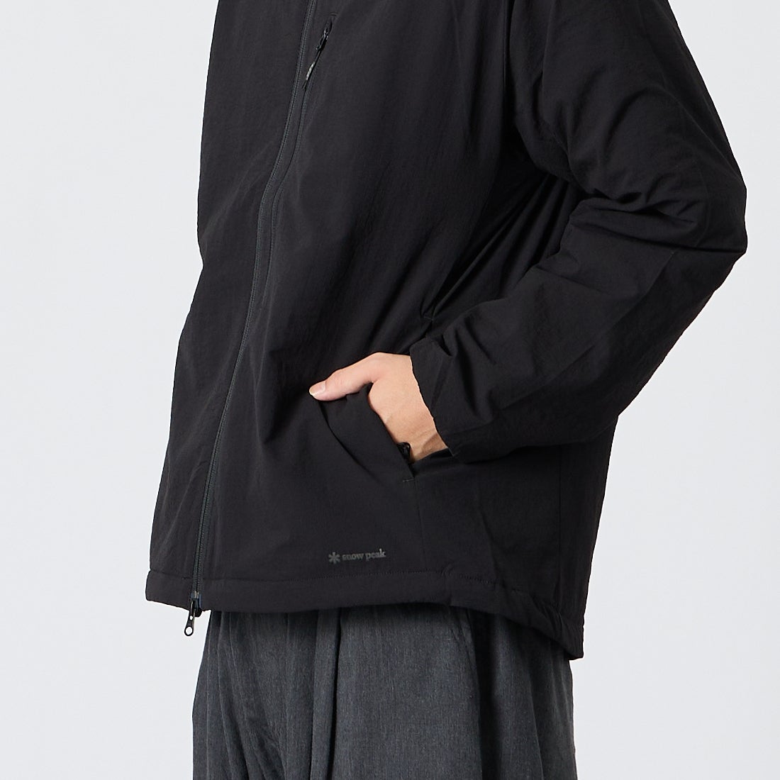 Snow Peak [スノーピーク] Breathable インサレーションジャケット [100261JK14] BLACK &&モデル身長：175cm 着用サイズ：M&&