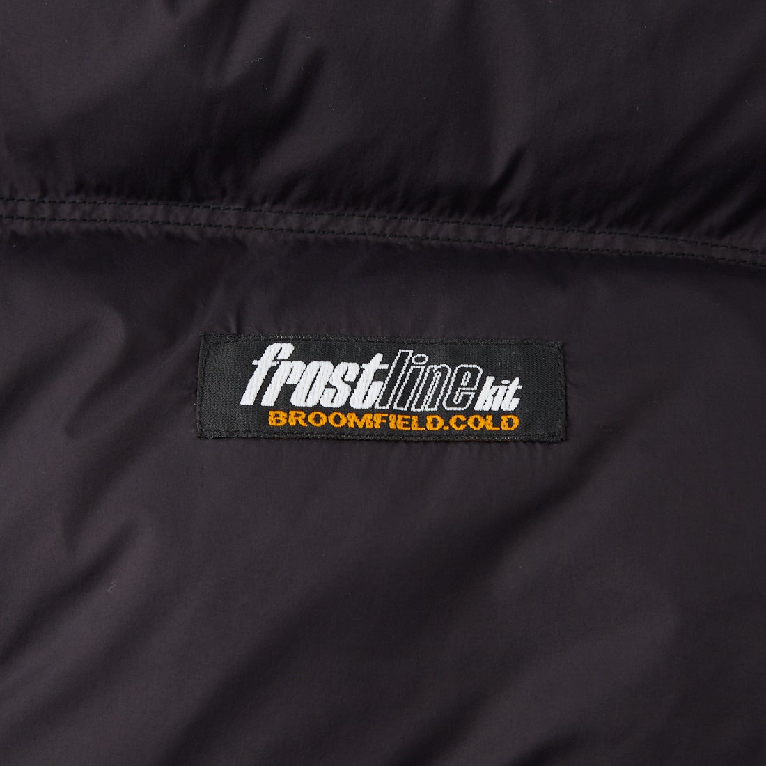 frostline [フロストライン] 別注 ワイドシルエット ボリュームフードダウンベスト [FL18-VT-IN6-JF] BLACK