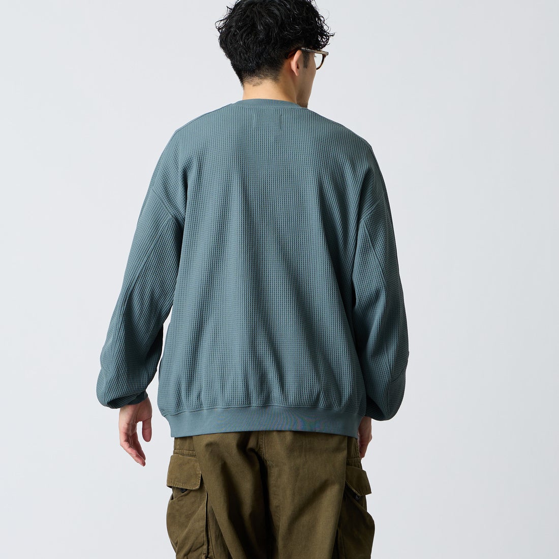 +phenix [プラスフェニックス] 別注 ワッフル ロングスリーブTシャツ [POT-26037IN-JF] SAX &&モデル身長：168cm 着用サイズ：L&&
