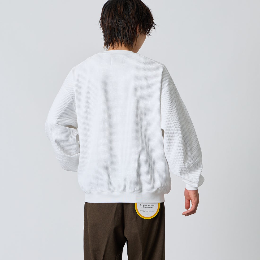 +phenix [プラスフェニックス] 別注 ワッフル ロングスリーブTシャツ [POT-26037IN-JF] WHITE &&モデル身長：177cm 着用サイズ：L&&