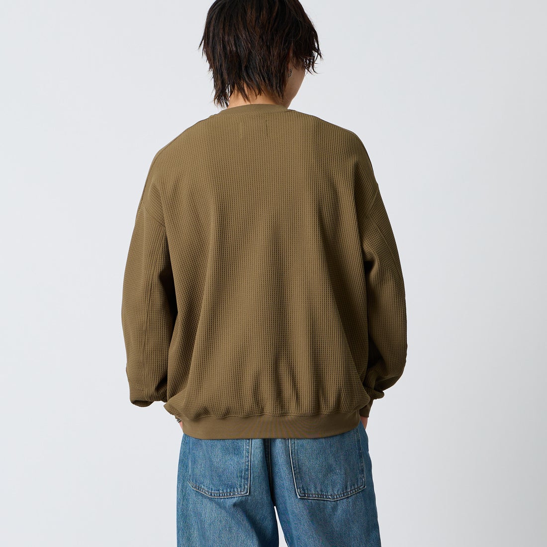 +phenix [プラスフェニックス] 別注 ワッフル ロングスリーブTシャツ [POT-26037IN-JF] BROWN &&モデル身長：177cm 着用サイズ：L&&