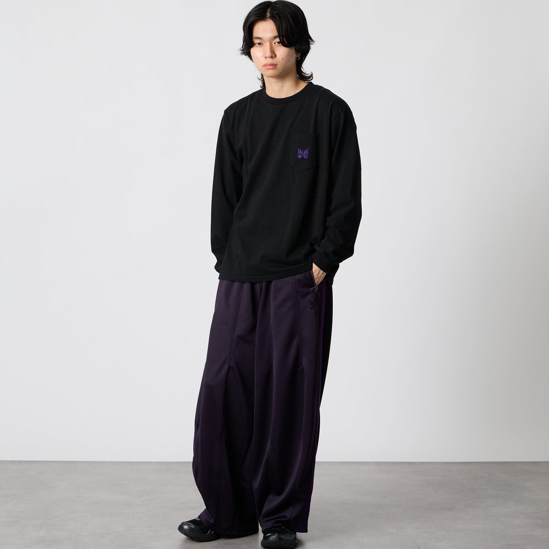 Needles [ニードルズ] ロングスリーブポケットTシャツ [TY398] F BLACK &&モデル身長：177cm 着用サイズ：M&&