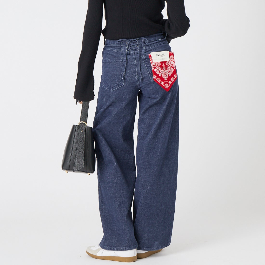 2600 O.W&&モデル身長：162cm 着用サイズ：XS&&