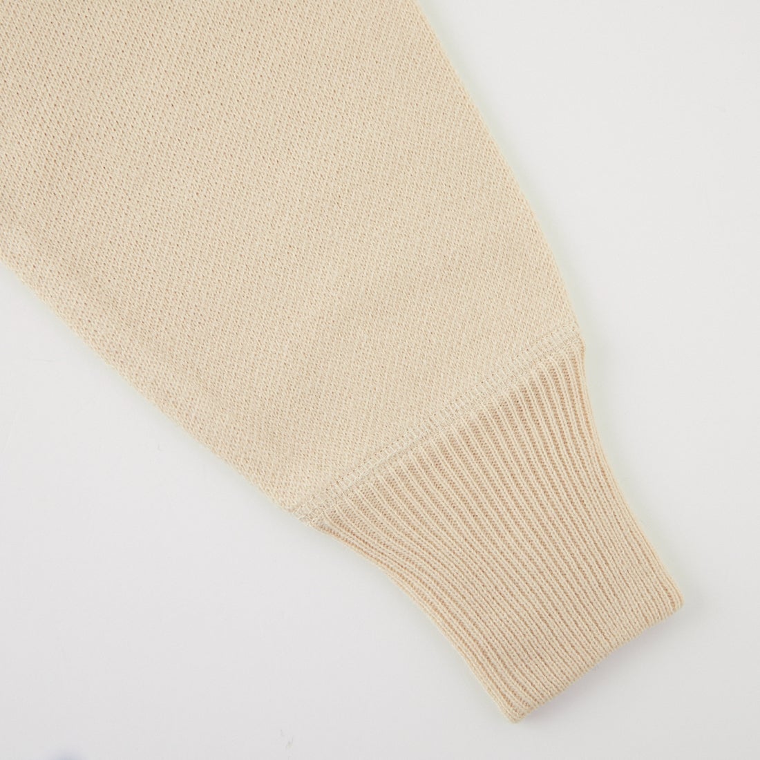 KELTY [ケルティ] 別注 ワンポイントロゴ スウェットライクニット [KE26W001-JF] OATMEAL