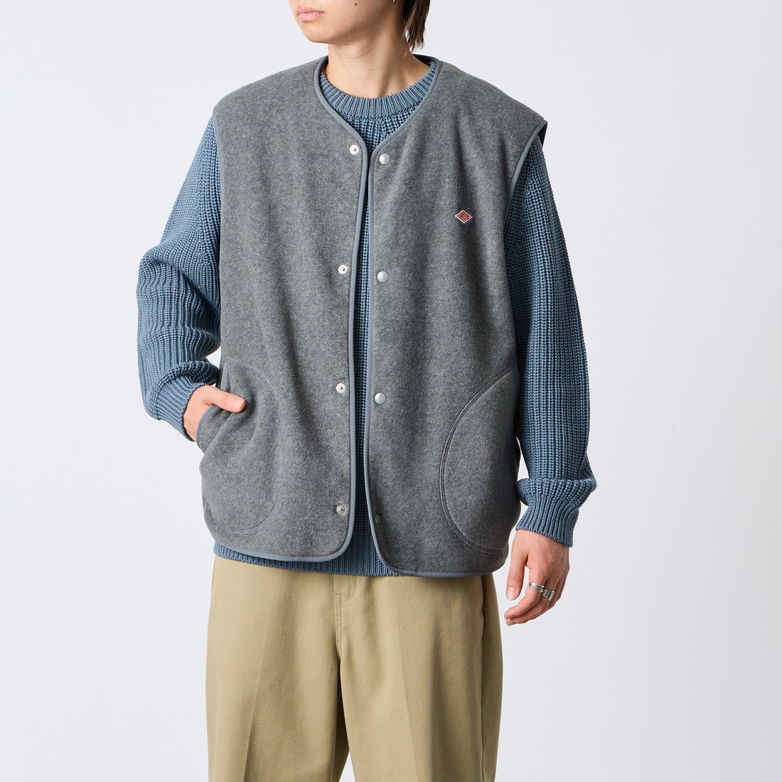 DK.GREY&&モデル身長：177cm 着用サイズ：44&&