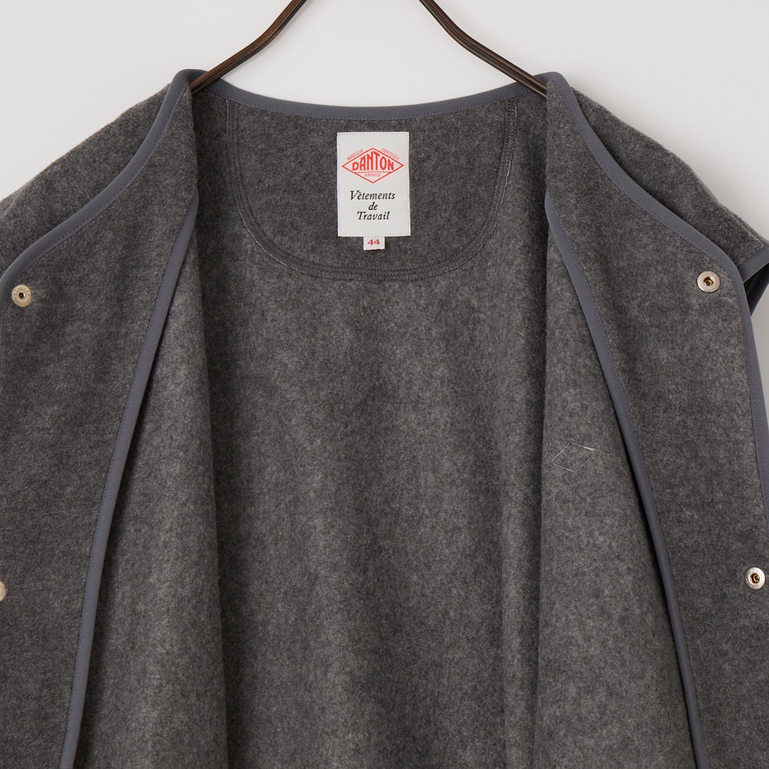 DANTON [ダントン] フリースノーカラーベスト [DT-A0799] DK.GREY