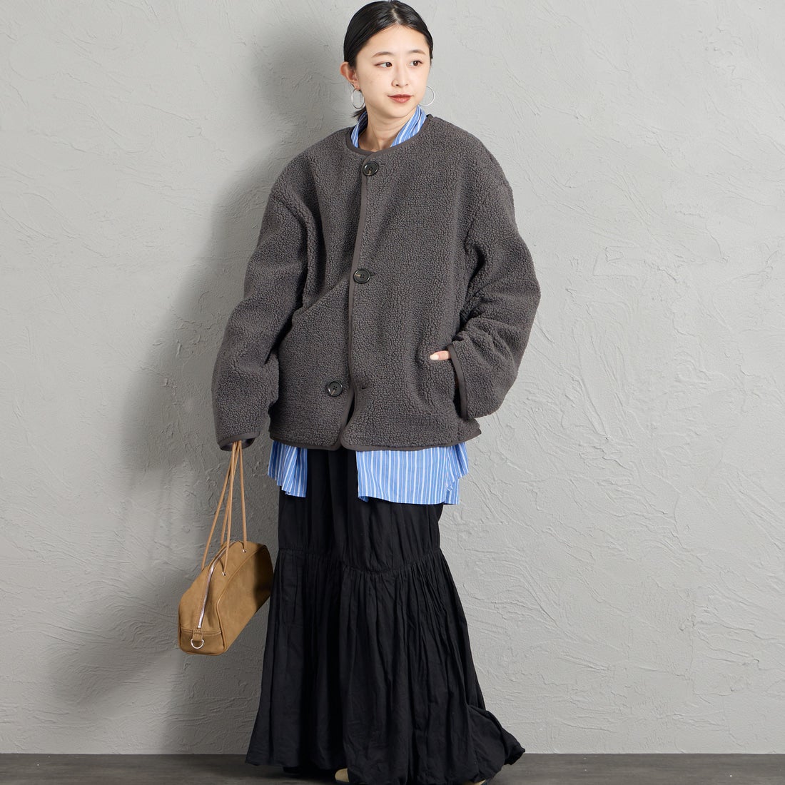 Gymphlex [ジムフレックス] ボア カラーレスジャケット [GY-A0851BOL] COAL GREY &&モデル身長：150cm 着用サイズ：14&&