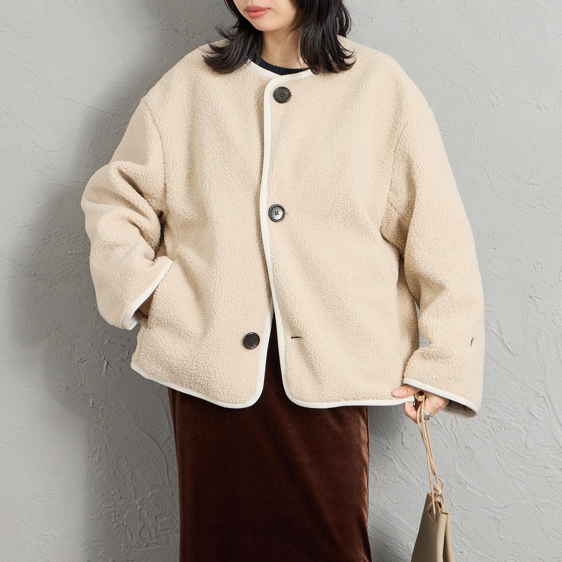 Gymphlex [ジムフレックス] ボア カラーレスジャケット [GY-A0851BOL] OYSTER WHT &&モデル身長：162cm 着用サイズ：14&&