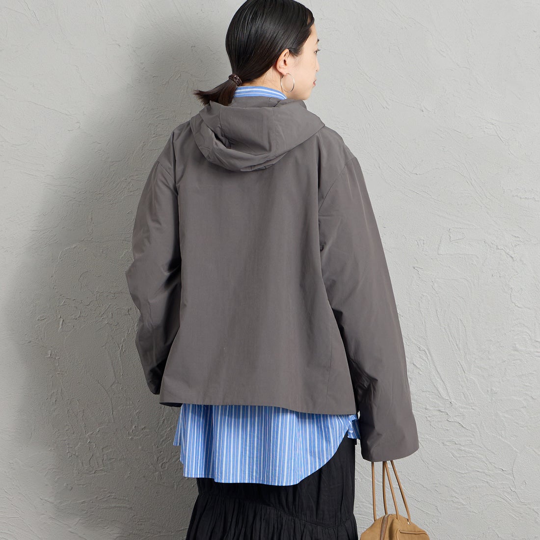 DANTON [ダントン] フードジャケット [DT-A0673KTF] CHARCOAL &&モデル身長：150cm 着用サイズ：36&&