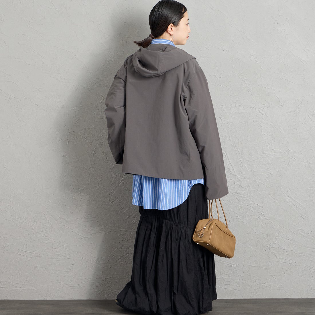 DANTON [ダントン] フードジャケット [DT-A0673KTF] CHARCOAL &&モデル身長：150cm 着用サイズ：36&&