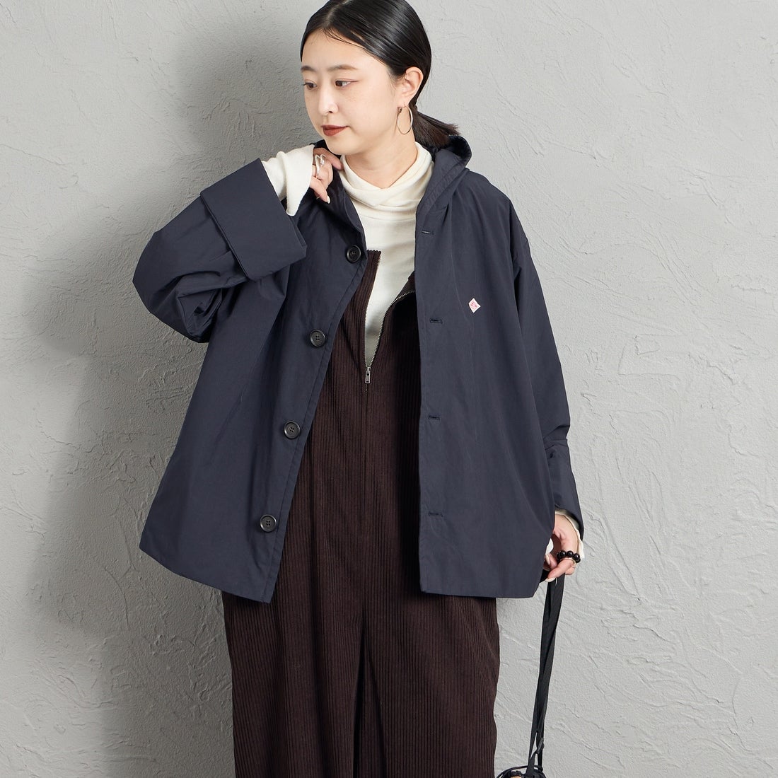 DANTON [ダントン] フードジャケット [DT-A0673KTF] NAVY &&モデル身長：150cm 着用サイズ：34&&