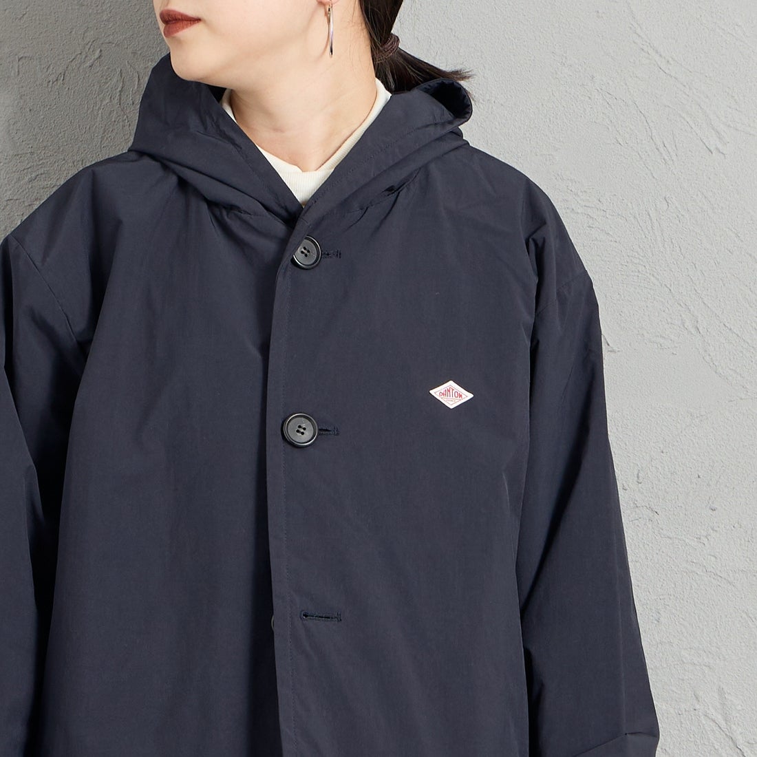 DANTON [ダントン] フードジャケット [DT-A0673KTF] NAVY &&モデル身長：150cm 着用サイズ：34&&