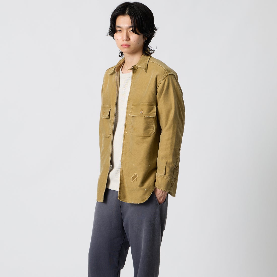 BOW WOW [バウワウ] ヘビーモールスキン ジップワークシャツ [BWU-HMWS] D.KHAKI &&モデル身長：177cm 着用サイズ：M&&