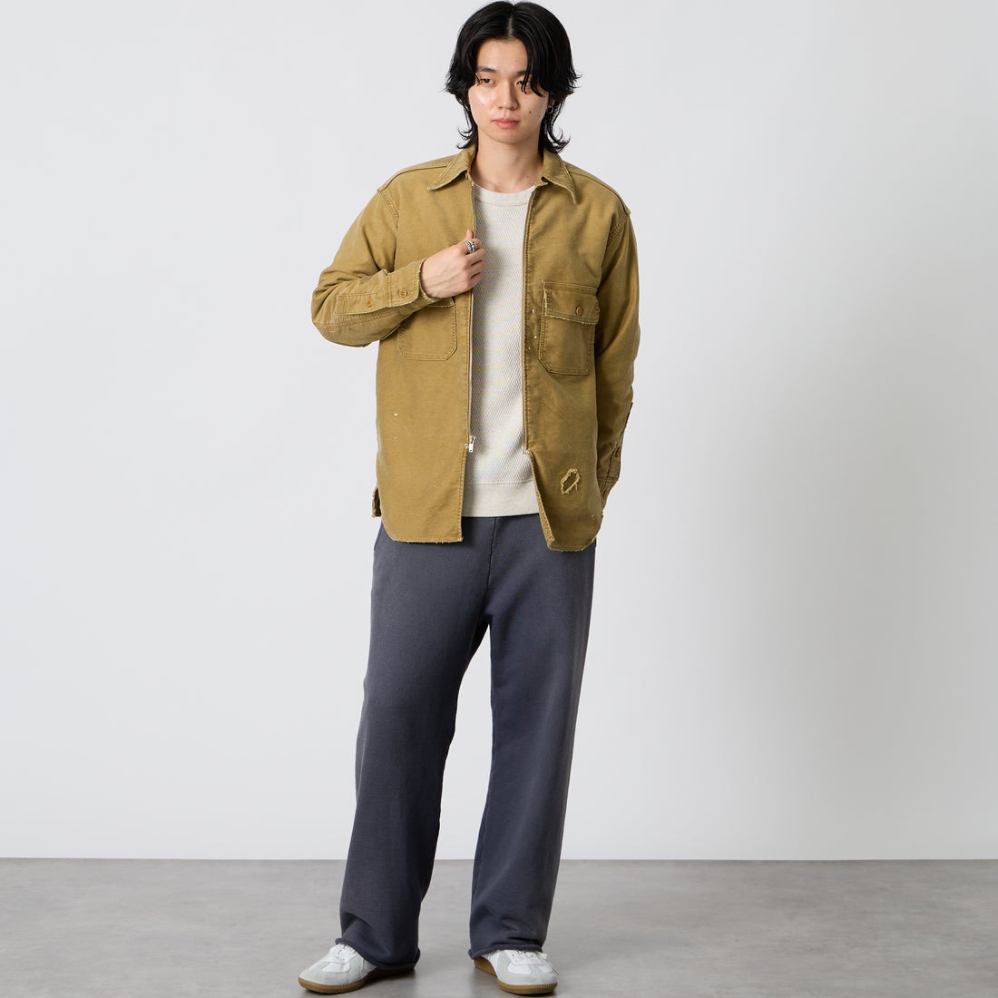 BOW WOW [バウワウ] ヘビーモールスキン ジップワークシャツ [BWU-HMWS] D.KHAKI &&モデル身長：177cm 着用サイズ：M&&