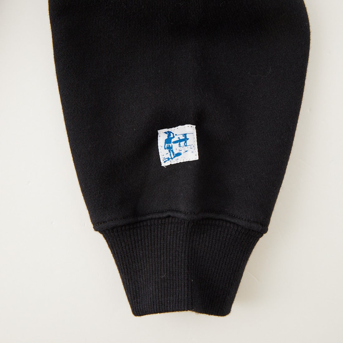 The Endless Summer [エンドレスサマー] TES SEVENS BUHI LOGO クルーネックスウェット [1640-26774317] 01 BLACK