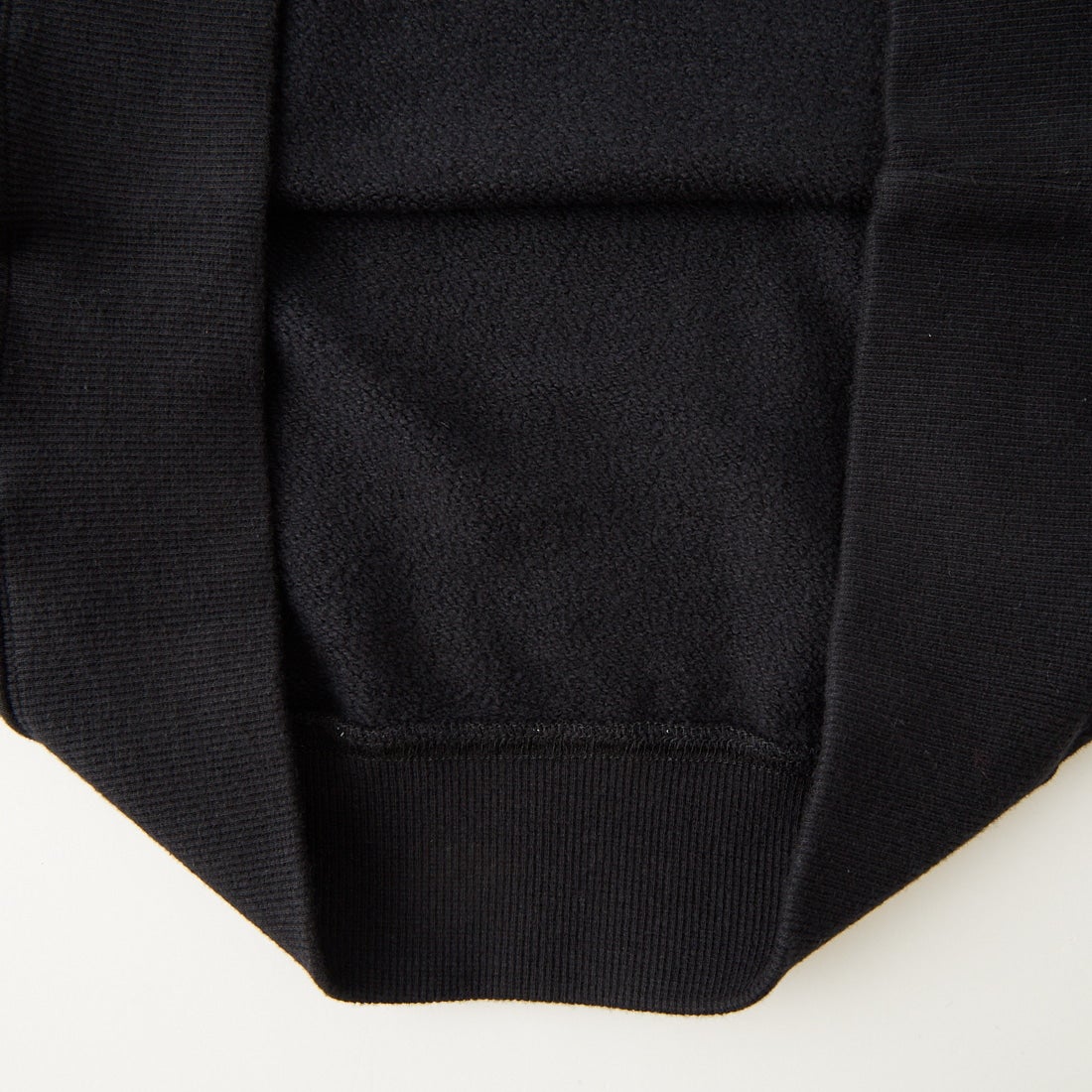 The Endless Summer [エンドレスサマー] TES SEVENS BUHI LOGO クルーネックスウェット [1640-26774317] 01 BLACK