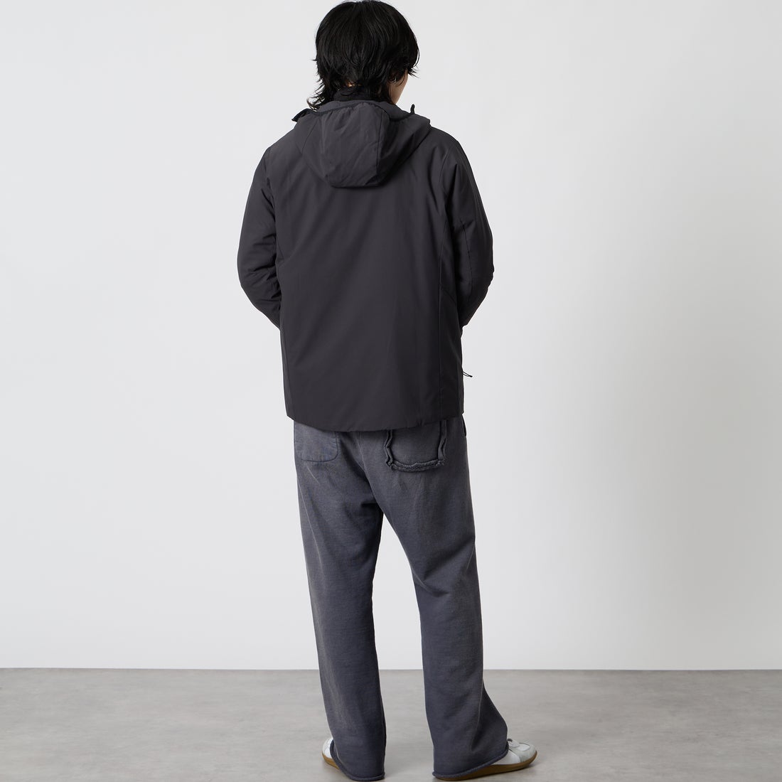 patagonia [パタゴニア] ナノエア ライト フーディ [82880] INBK &&モデル身長：177cm 着用サイズ：M&&