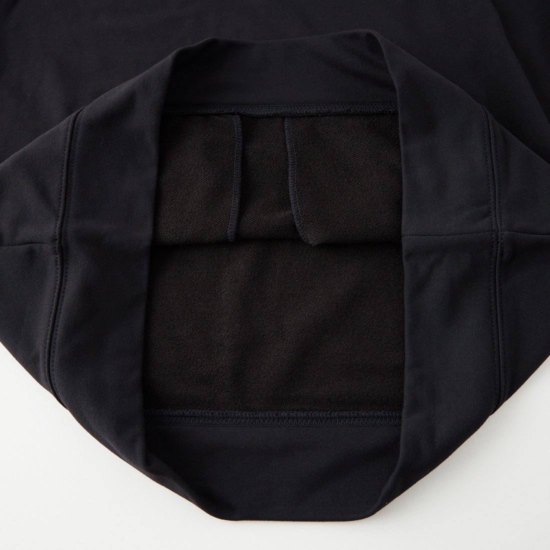SY32 [エスワイサーティトゥ] 刺繍 オーバーサイズ プルオーバーフーディ [32-26A1-20] BLACK