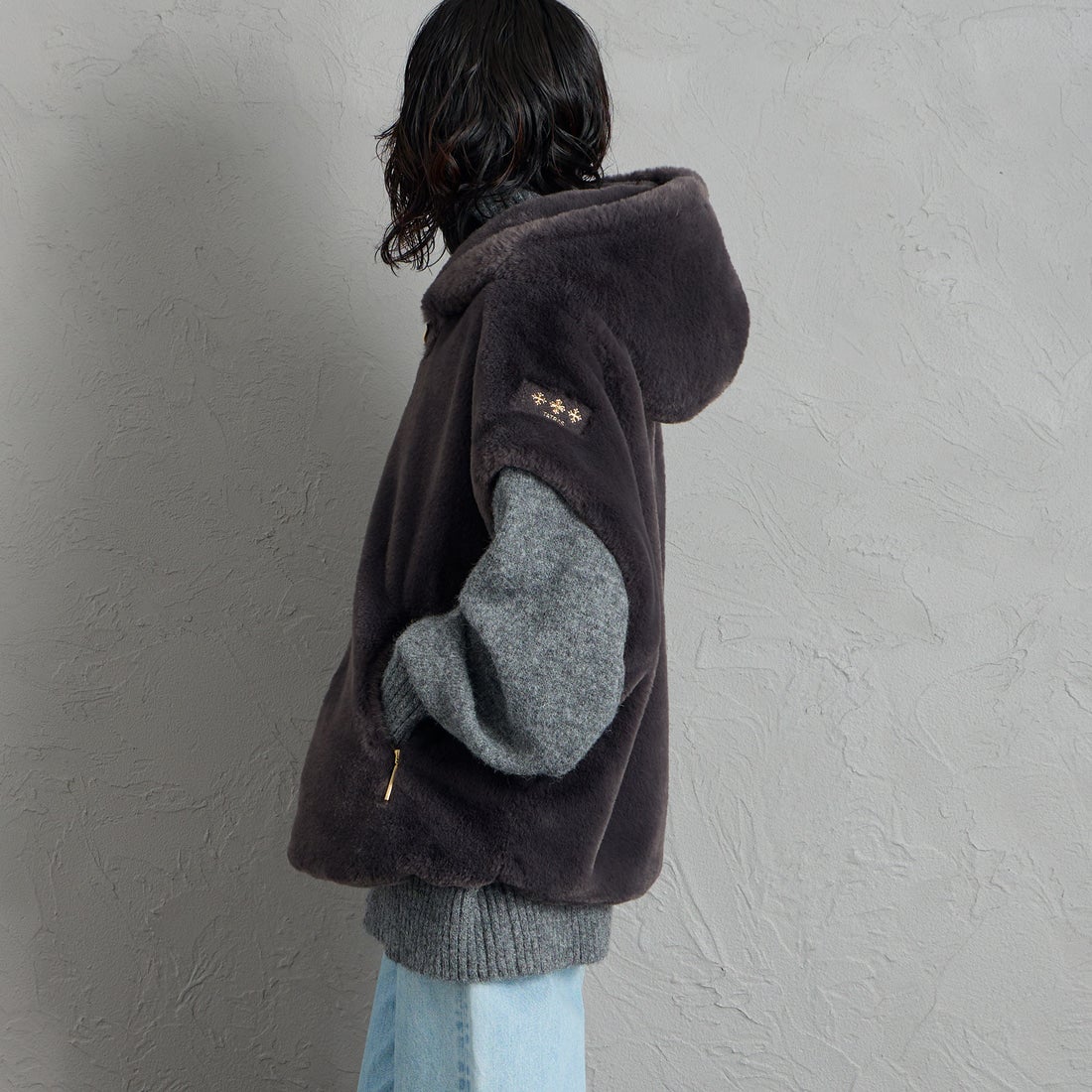 TATRAS [タトラス] GITEGA/ギテガ ボアベスト [LCKA0539033588] C.GRAY &&モデル身長：160cm 着用サイズ：2&&