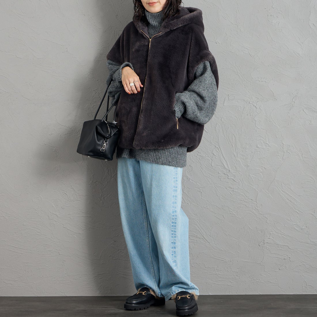 TATRAS [タトラス] GITEGA/ギテガ ボアベスト [LCKA0539033588] C.GRAY &&モデル身長：160cm 着用サイズ：2&&