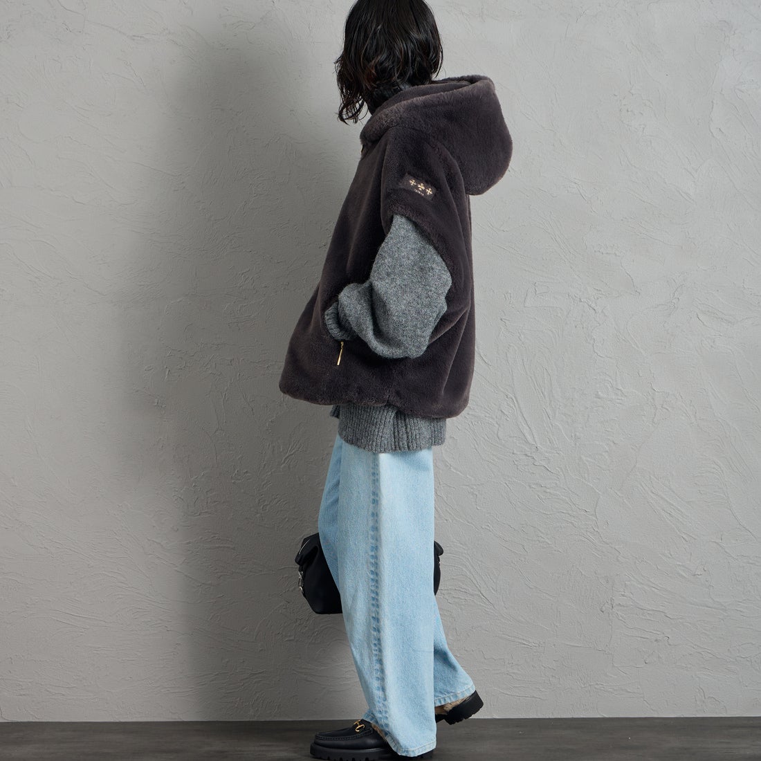 TATRAS [タトラス] GITEGA/ギテガ ボアベスト [LCKA0539033588] C.GRAY &&モデル身長：160cm 着用サイズ：2&&