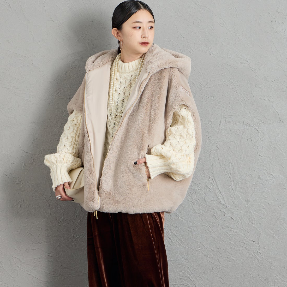 TATRAS [タトラス] GITEGA/ギテガ ボアベスト [LCKA0539033588] L.GRAY &&モデル身長：150cm 着用サイズ：2&&