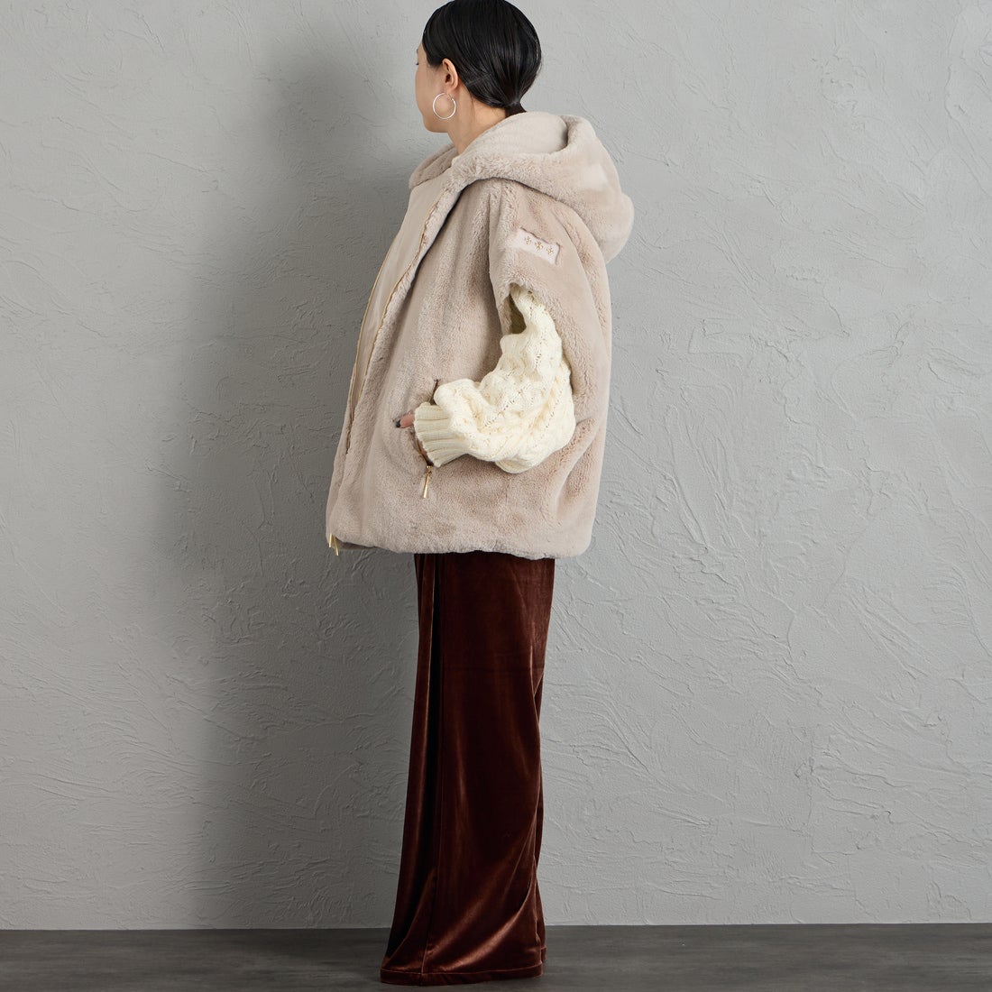 TATRAS [タトラス] GITEGA/ギテガ ボアベスト [LCKA0539033588] L.GRAY &&モデル身長：150cm 着用サイズ：2&&