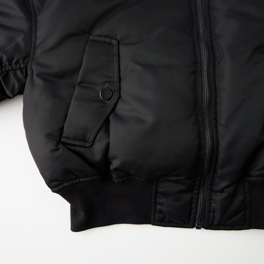 BLOSSOM [ブロッサム] CHAO ボンバーショートダウンジャケット [BL-PD-26FW-03] BLACK