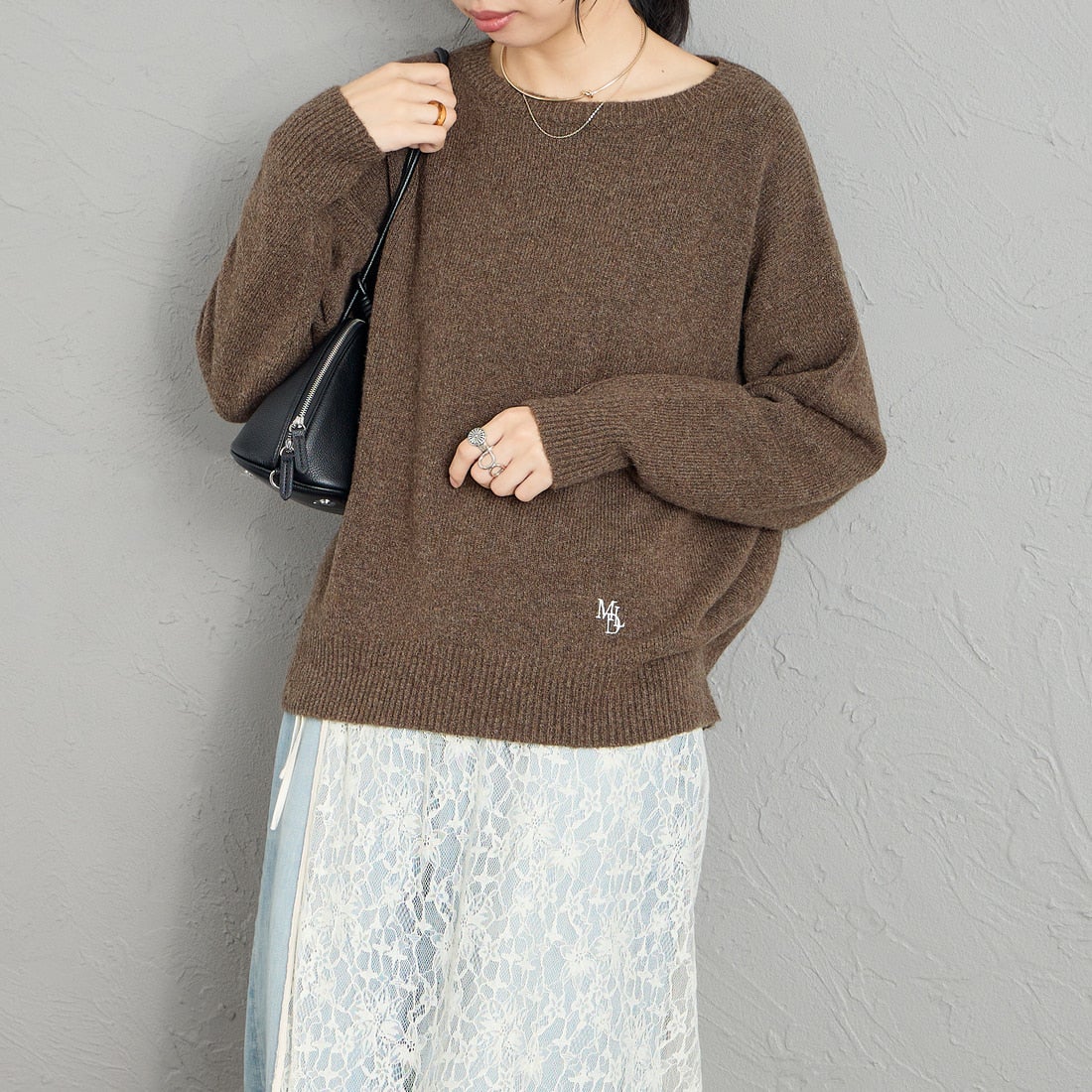 BROWN&&モデル身長：162cm 着用サイズ：F&&