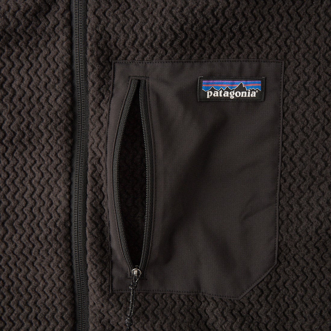 patagonia [パタゴニア] メンズ R1エアフルジップフーディ [40256] BLK
