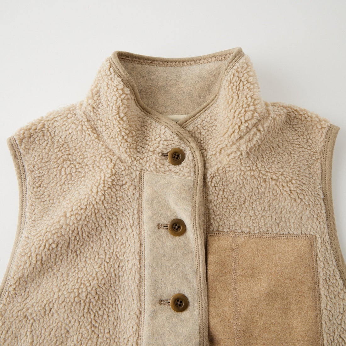 tumugu: [ツムグ] ジェシーボア×フリースベスト [TC26314] 10 BEIGE