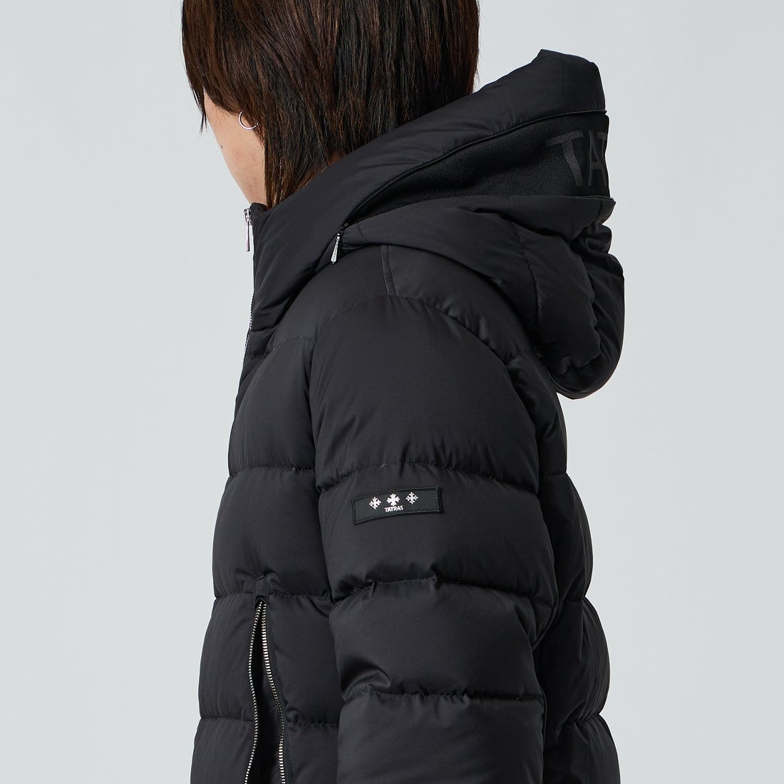 TATRAS [タトラス] CIZIO/シツィオ ダウンジャケット [MCKA0017013588] BLACK &&モデル身長：177cm 着用サイズ：3&&